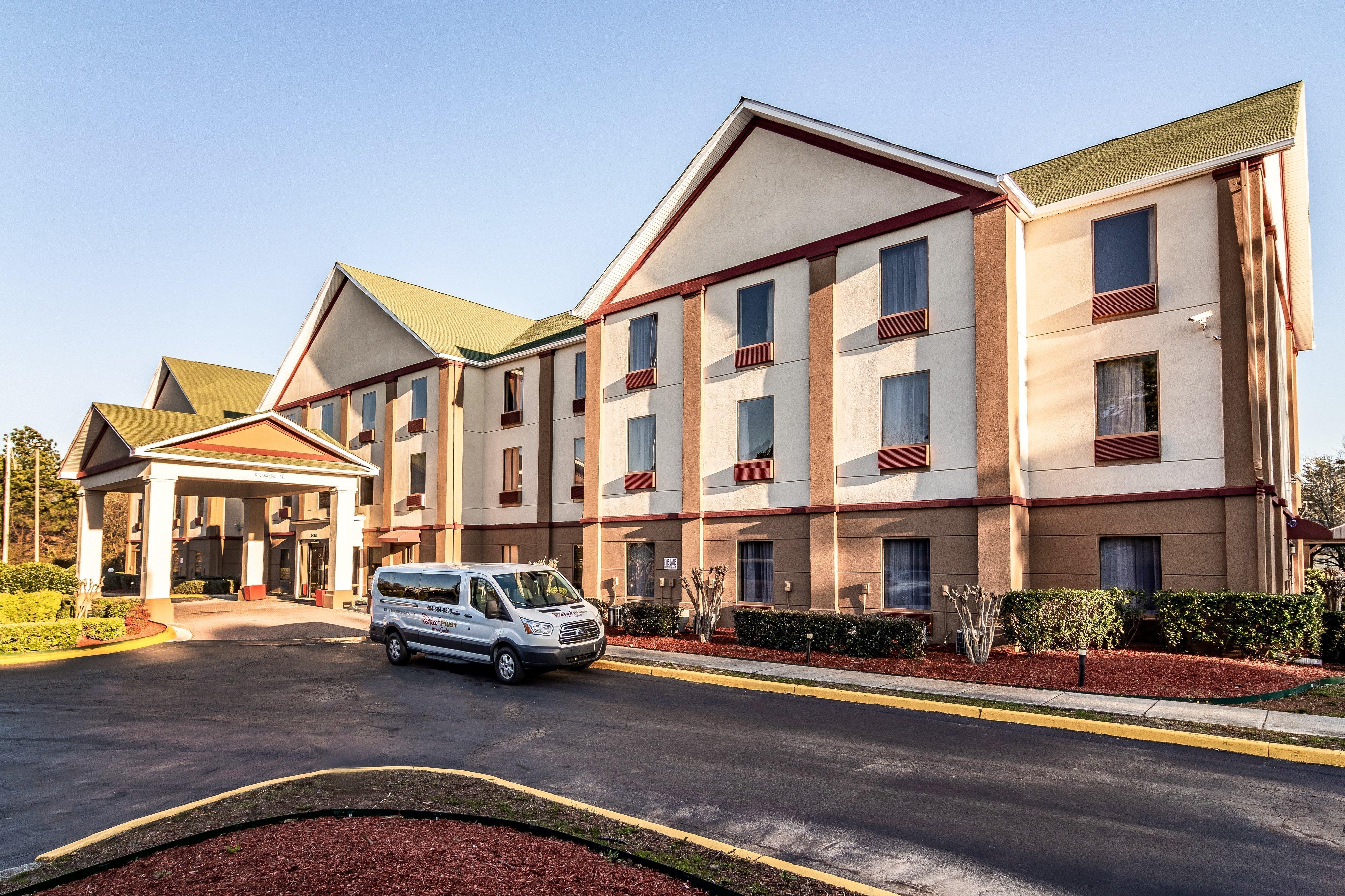 Red Roof Plus+ & Suites Atlanta Airport South Zewnętrze zdjęcie